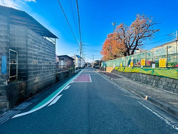 【現地写真:令和8年7月完成予定】※同メーカーのモデルハウスがございます。