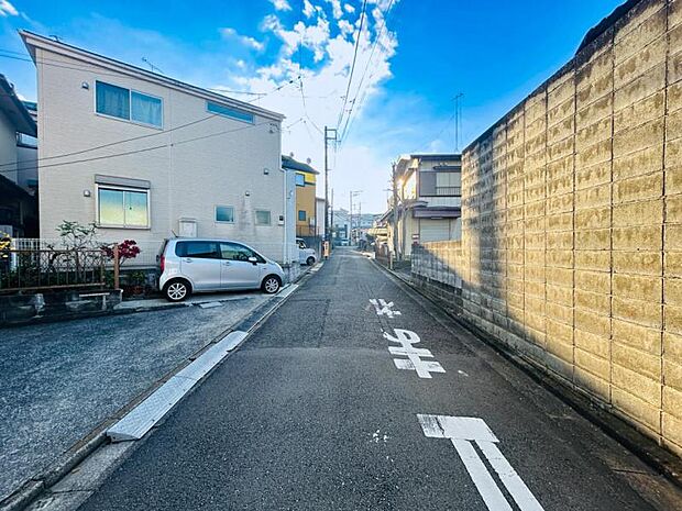 【現地写真:令和8年7月完成予定】※同メーカーのモデルハウスがございます。