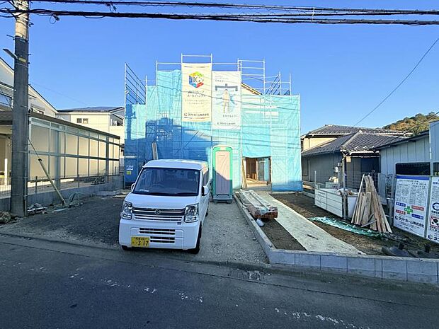 【現地外観:令和8年1月末完成予定】※同メーカーのモデルハウスがございます。