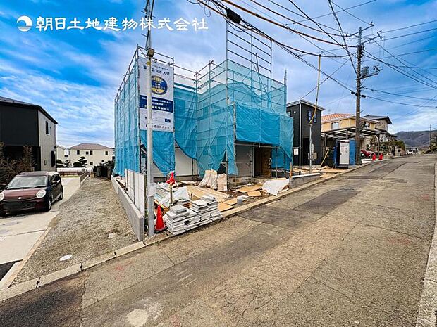 【現地写真:令和8年3月末完成予定】※同メーカーのモデルハウスがございます。