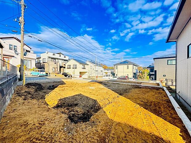 【現地写真:令和8年3月末完成予定】※同メーカーのモデルハウスがございます。