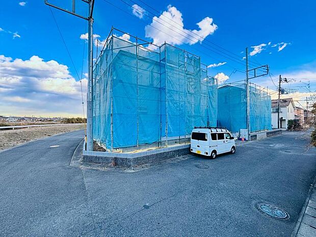 【現地外観：令和8年3月中旬完成予定】※同メーカーのモデルハウスがございます。