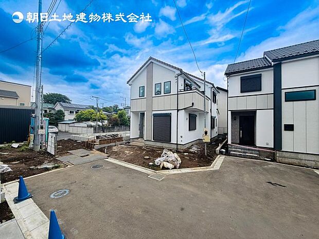【現地写真:令和8年6月中旬完成予定】※同メーカーのモデルハウスがございます。