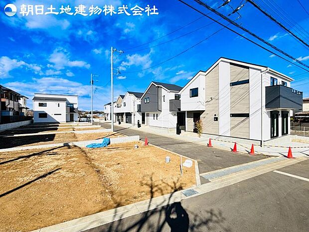 【現地外観】室内完成済みです！！いつでもご内見可能です！