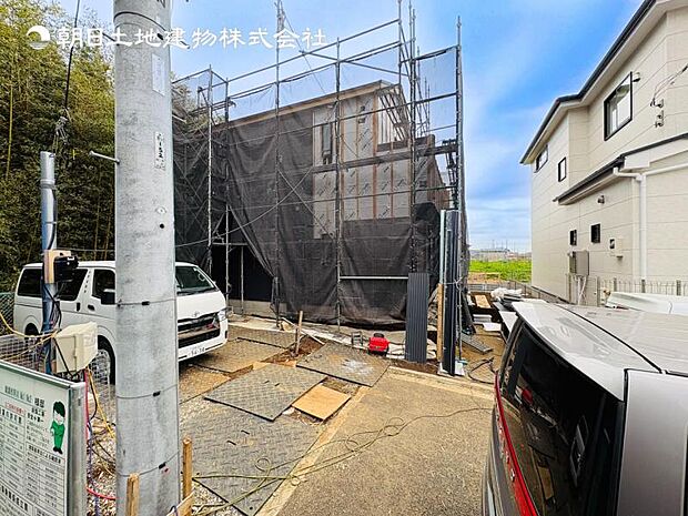 【現地外観:令和8年4月上旬完成予定】※同メーカーのモデルハウスがございます。