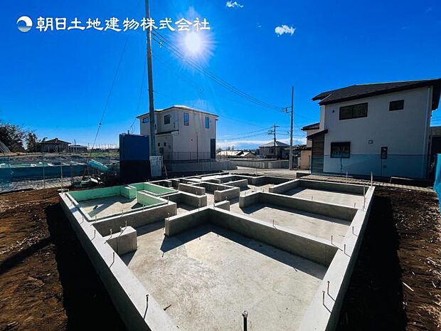 【現地外観：令和8年4月上旬完成予定】※同メーカーのモデルハウスがございます。