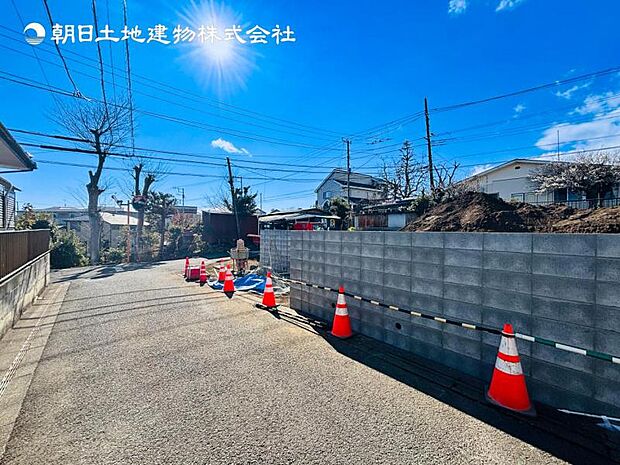 【現地外観：令和8年5月完成予定】※同メーカーのモデルハウスがございます。