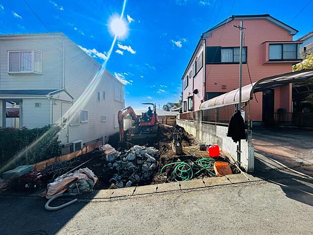 【現地外観：令和8年4月末完成予定】※同メーカーのモデルハウスがございます。