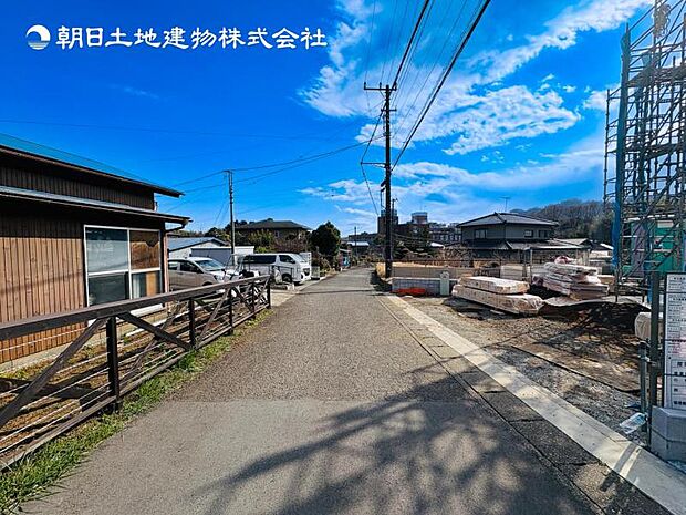 【現地外観:令和8年6月完成予定】※同メーカーのモデルハウスがございます。