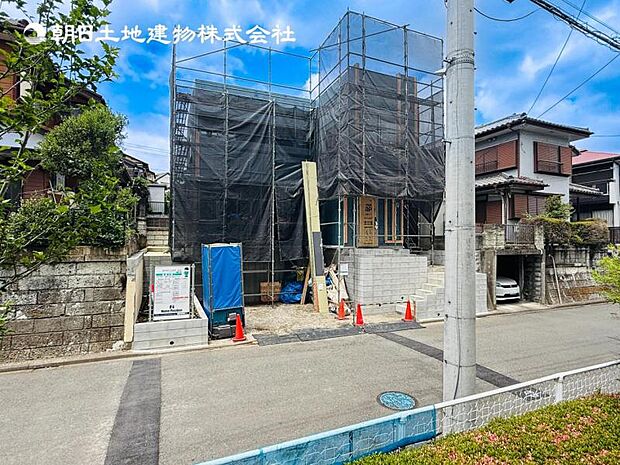 【現地外観：令和8年7月完成予定】※同メーカーのモデルハウスがございます。