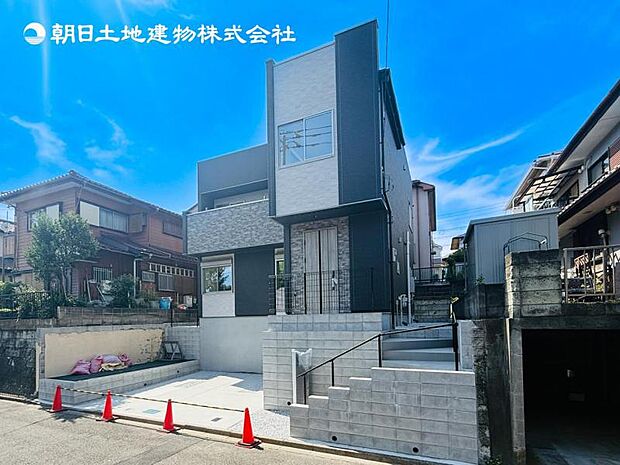 【現地外観】建物完成済みです！いつでもご内見可能です！！