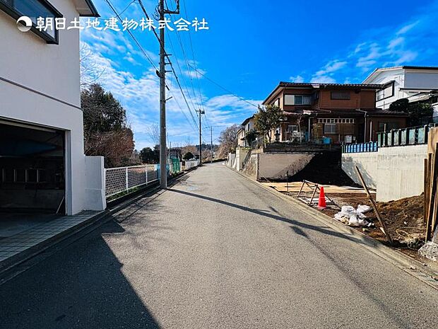 【現地外観:令和8年7月完成予定】※同メーカーのモデルハウスがございます。