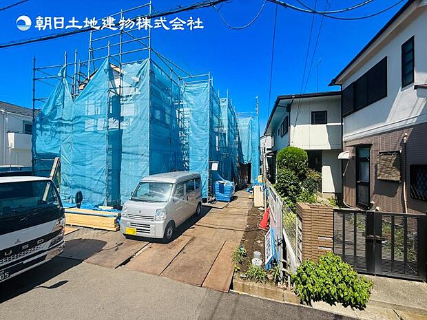 【現地写真:令和8年8月完成予定】※同メーカーのモデルハウスがございます。