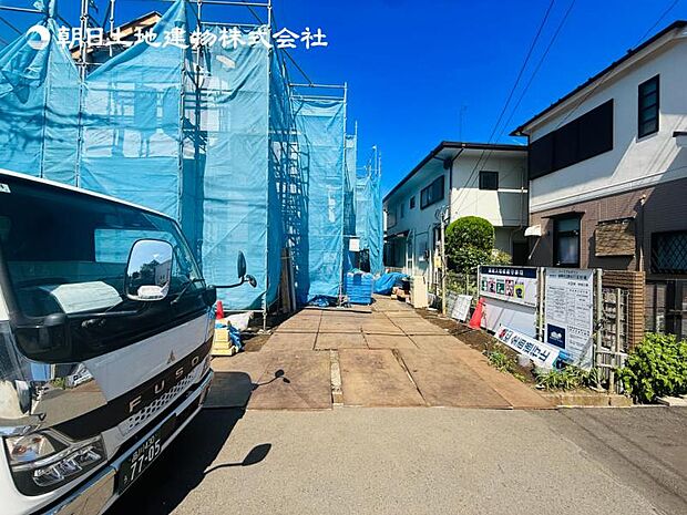 【現地写真:令和8年8月完成予定】※同メーカーのモデルハウスがございます。