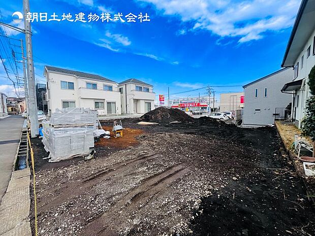 【現地写真:令和8年7月完成予定】※同メーカーのモデルハウスがございます。