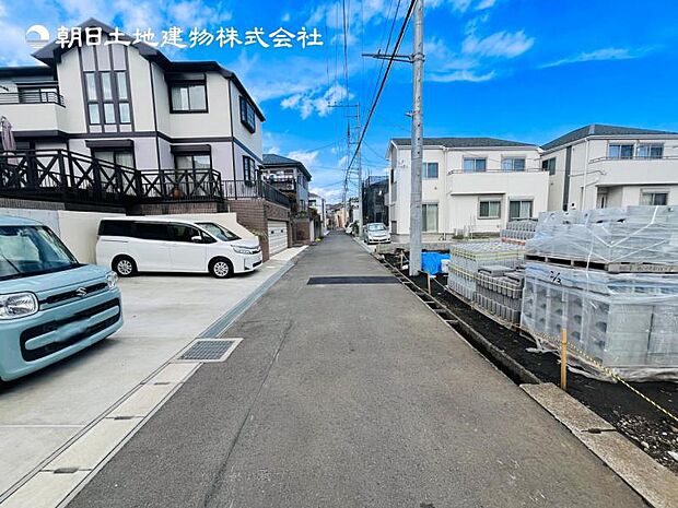 【現地写真:令和8年7月完成予定】※同メーカーのモデルハウスがございます。