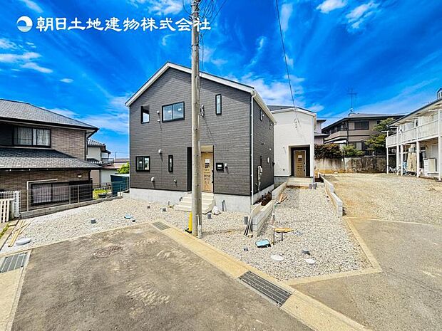 【現地写真:令和8年5月末完成予定】※同メーカーのモデルハウスがございます。