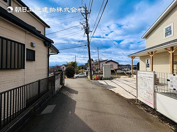 【現地外観:3月末完成予定】