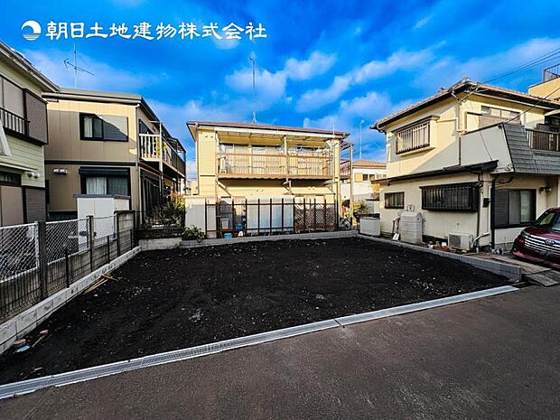 【現地写真:令和8年8月完成予定】※同メーカーのモデルハウスがございます。