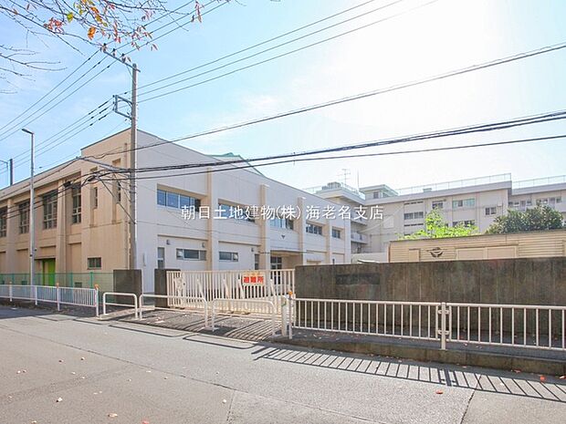 【座間市立相模中学校】1220m　校庭が広いです。元気な声がよく聞こえてきます。