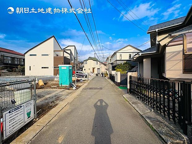 【現地外観:令和8年6月完成予定】※同メーカーのモデルハウスがございます。