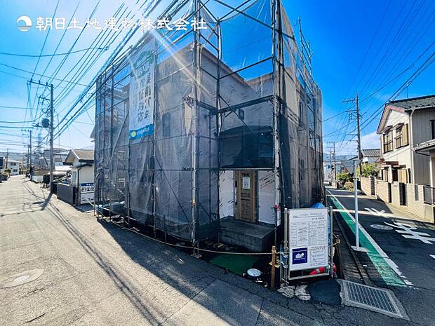 【現地外観:令和8年4月完成予定】※同メーカーのモデルハウスがございます。