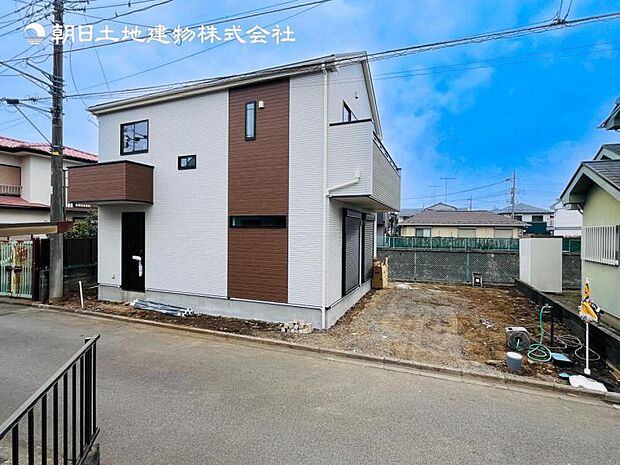 【現地外観:令和8年3月末完成予定】※同メーカーのモデルハウスがございます。