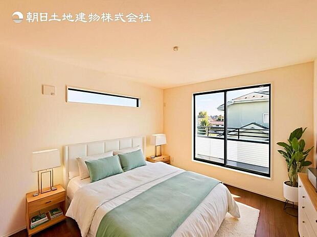 【洋室】木目のフローリングが暖かみのある室内に。明るい寝室で心地のいい朝を迎えられそう。※家具はCG合成の為付属しません。