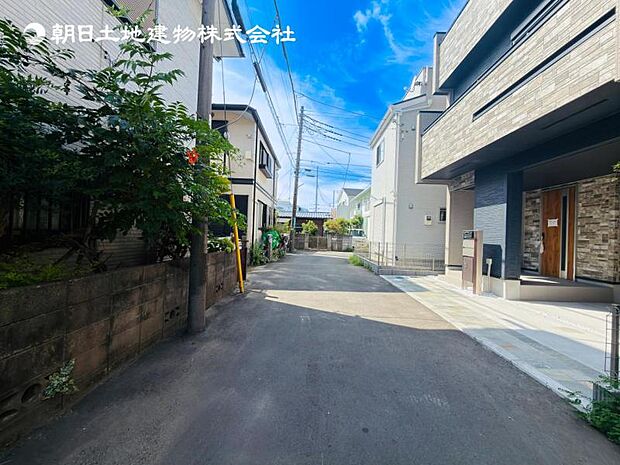 【現地写真:令和8年8月中旬完成予定】※同メーカーのモデルハウスがございます。