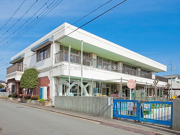 【相模が丘西保育園】480m 清潔感のある保育園です。イベントやプールなどもあり子供も楽しめます。