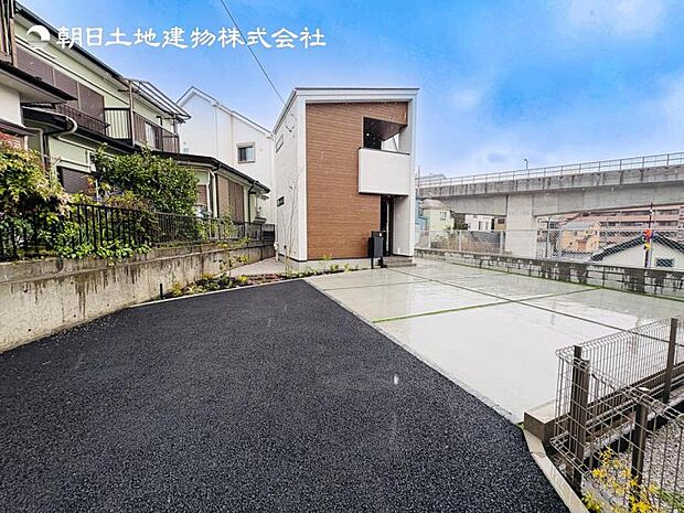 【現地外観】建物完成しました！いつでもご内見可能です！！