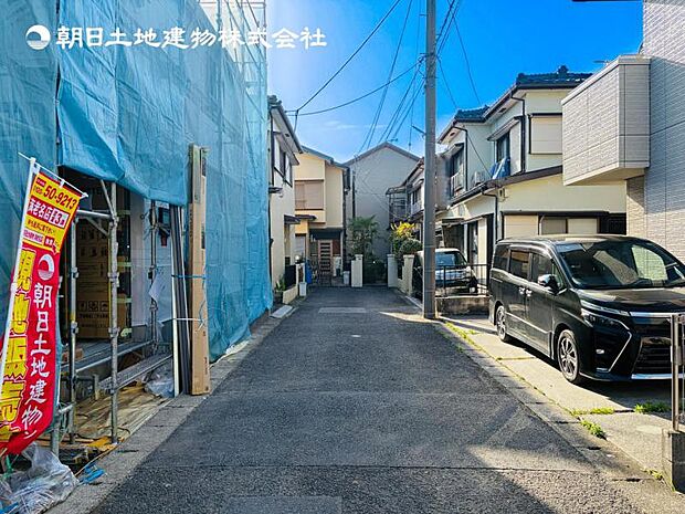 【現地外観：令和8年7月下旬完成予定】※同メーカーのモデルハウスの見学が可能です。