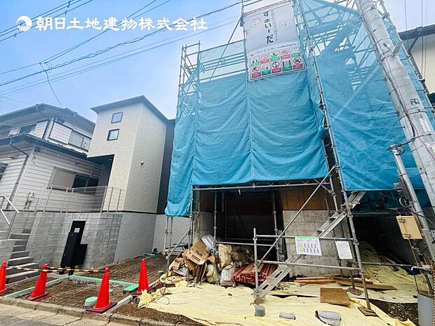 【現地写真：令和8年9月中旬完成予定】※同メーカーのモデルハウスがございます。