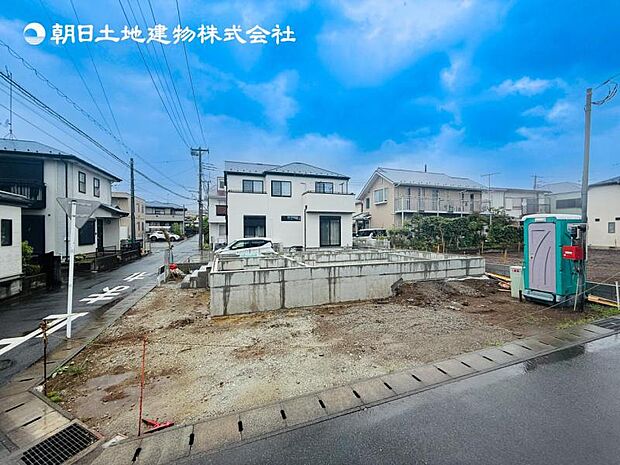 【現地外観:令和8年7月完成予定】※同メーカーのモデルハウスございます。