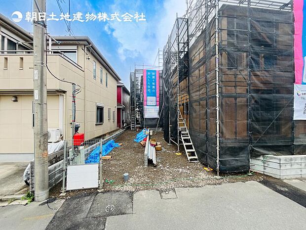 【現地外観：令和8年6月完成予定】※同メーカーのモデルハウスございます。