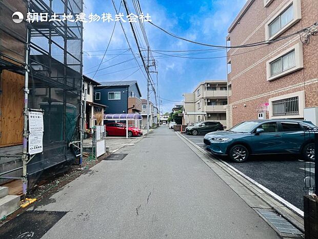 【現地外観：令和8年6月完成予定】※同メーカーのモデルハウスございます。