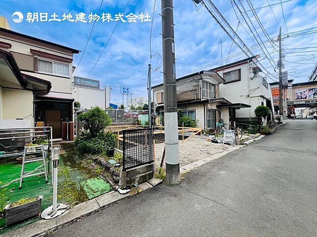 【現地外観：令和8年8月完成予定】※同メーカーのモデルハウスございます。