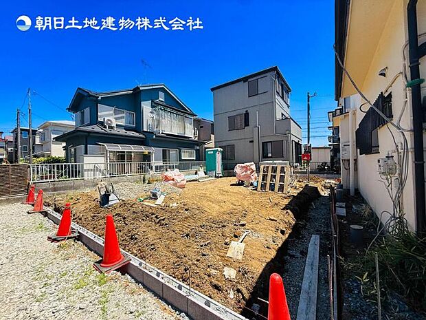 【現地外観：令和8年8月下旬完成予定】※同メーカーのモデルハウスございます。