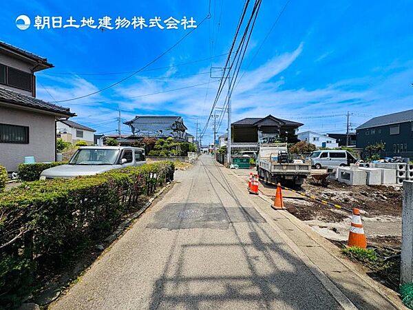 【現地写真】建築条件なしとなりますので、お好きなハウスメーカーにて建築可能です！