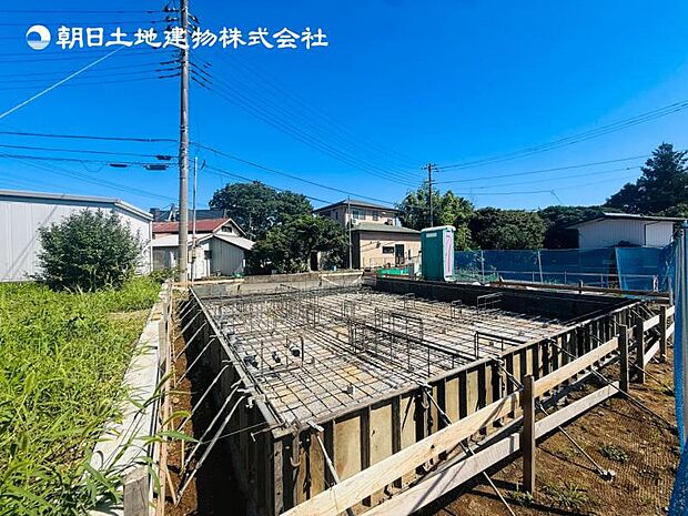 【現地写真:令和8年9月下旬完成予定】※同メーカーのモデルハウスございます。