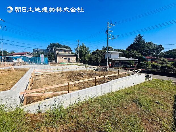 【現地写真:令和8年9月下旬完成予定】※同メーカーのモデルハウスございます。