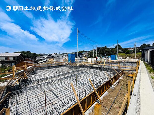 【現地外観：令和8年10月下旬完成予定】※同メーカーのモデルハウスがございます。
