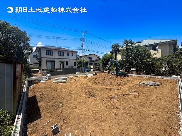 【現地外観:令和8年12月完成予定】※同メーカーのモデルハウスございます。