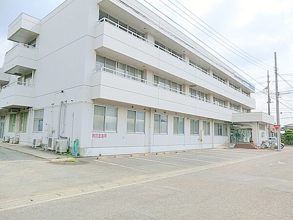 【オアシス湘南病院】1060ｍ　病院内は、清潔感があり、新しい医療機器や設備が整っており、患者の方々に快適な環境を提供しています。