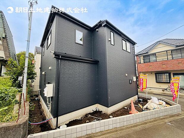 【現地外観：令和8年10月下旬完成予定】※同メーカーのモデルハウスございます。