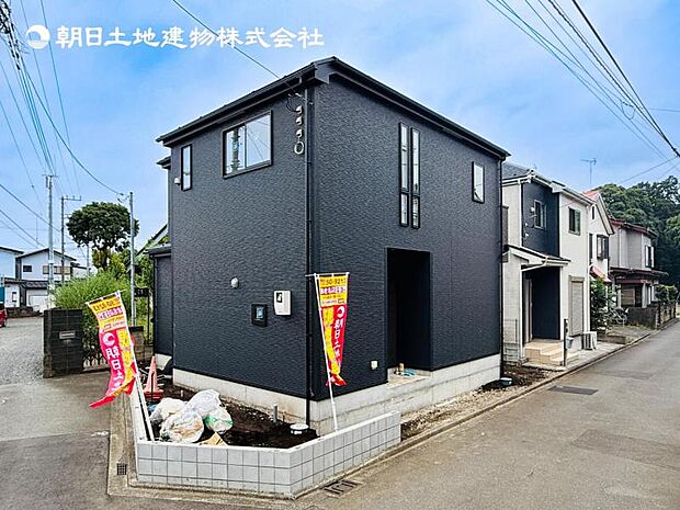 【現地外観：令和8年10月下旬完成予定】※同メーカーのモデルハウスございます。