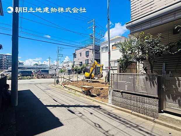 【現地写真：令和8年11月上旬完成予定】※同メーカのモデルハウスございます！！
