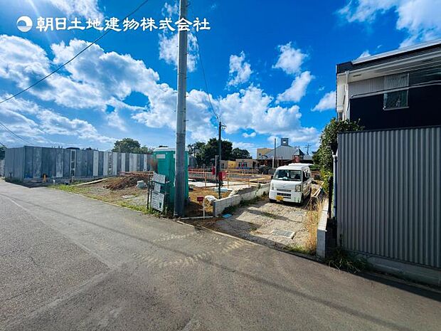 【現地外観：令和8年10月完成予定】※同メーカーのモデルハウスがございます。