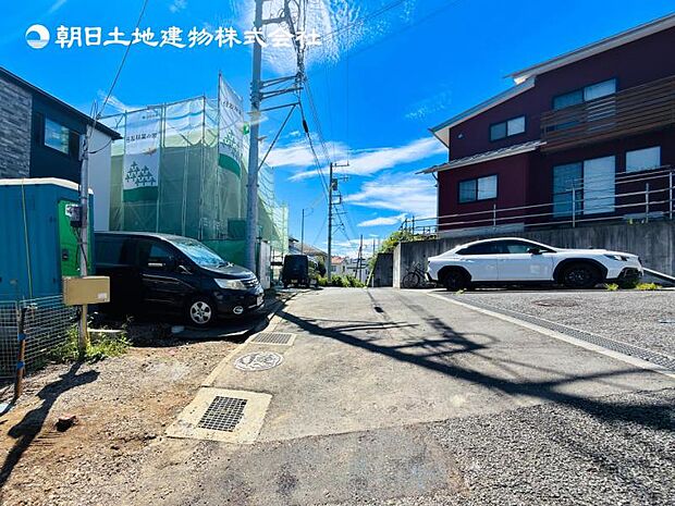 【現地外観:令和8年8月末完成予定】※同メーカーのモデルハウスございます。