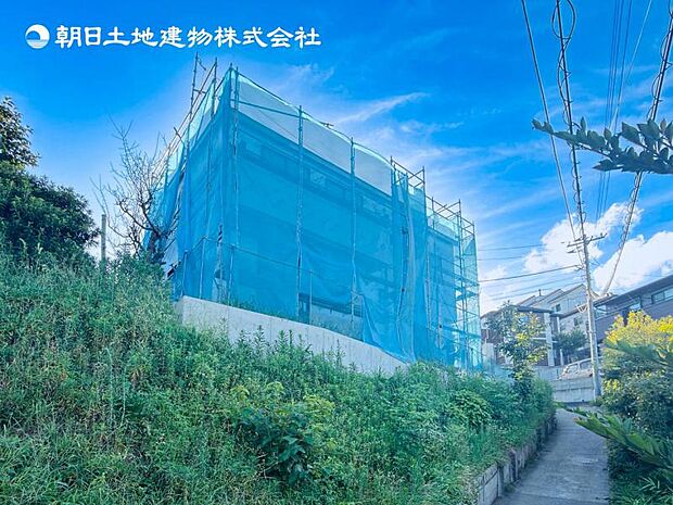 【現地外観:令和8年8月末完成予定】※同メーカーのモデルハウスございます。